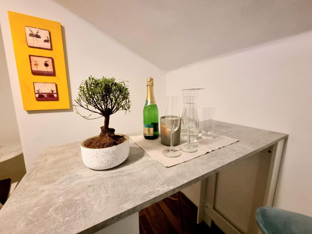 Salzburg Living Apartment Guggenthal ภายนอก รูปภาพ