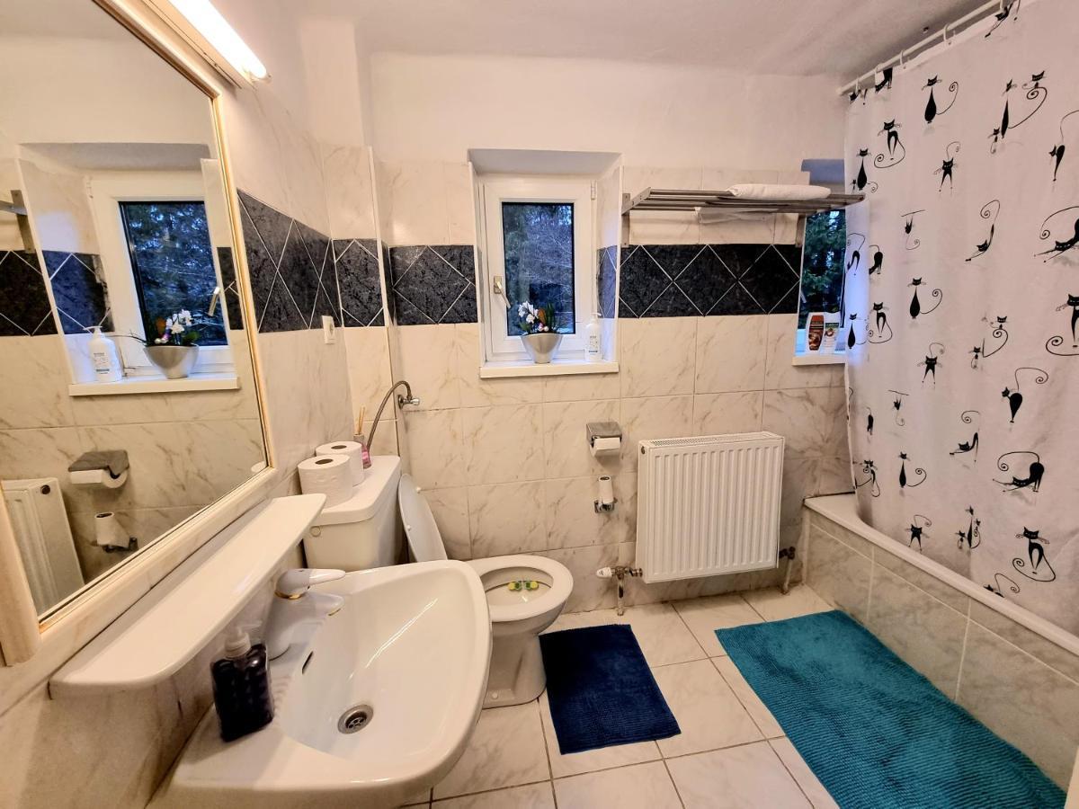 Salzburg Living Apartment Guggenthal ภายนอก รูปภาพ