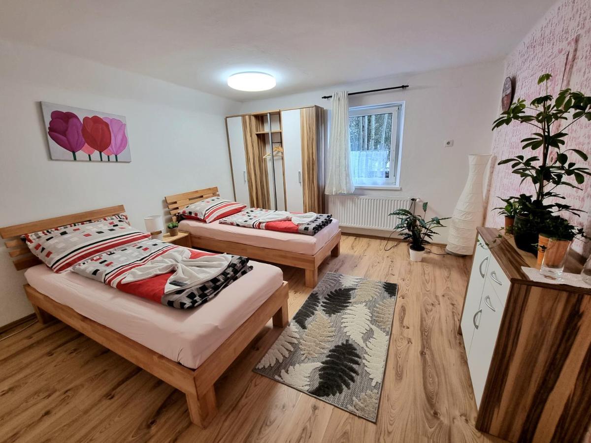 Salzburg Living Apartment Guggenthal ภายนอก รูปภาพ