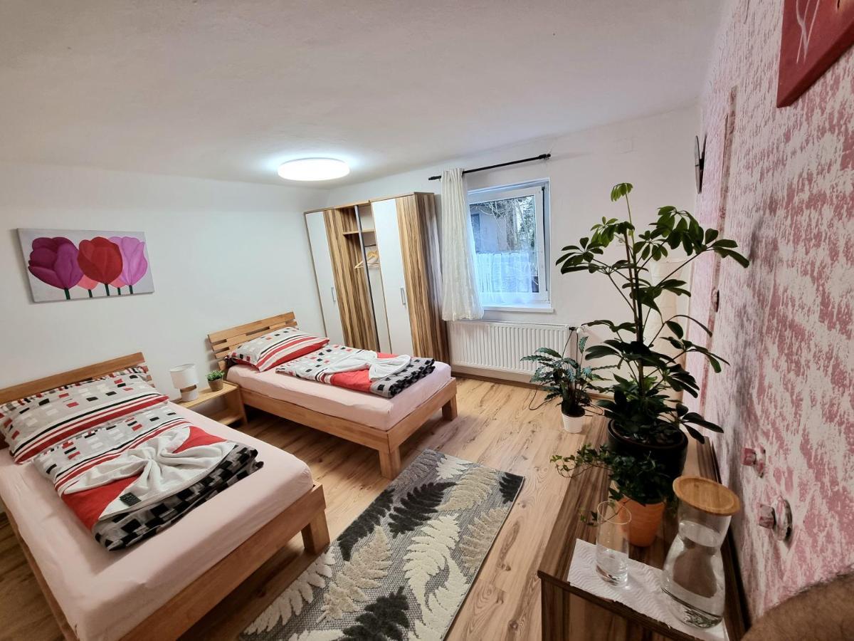 Salzburg Living Apartment Guggenthal ภายนอก รูปภาพ